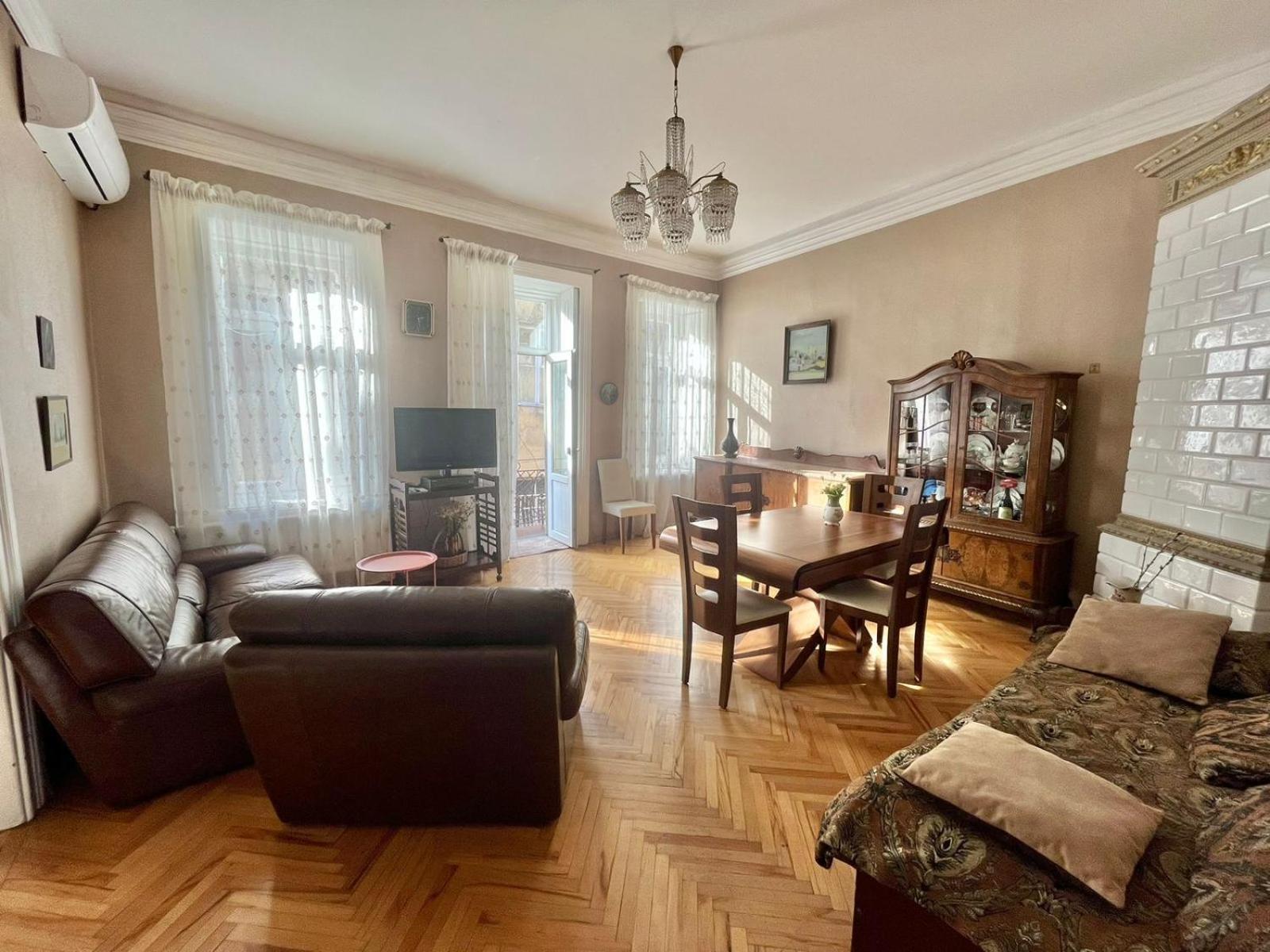 Apartment Down Town Group Tbilisi ภายนอก รูปภาพ