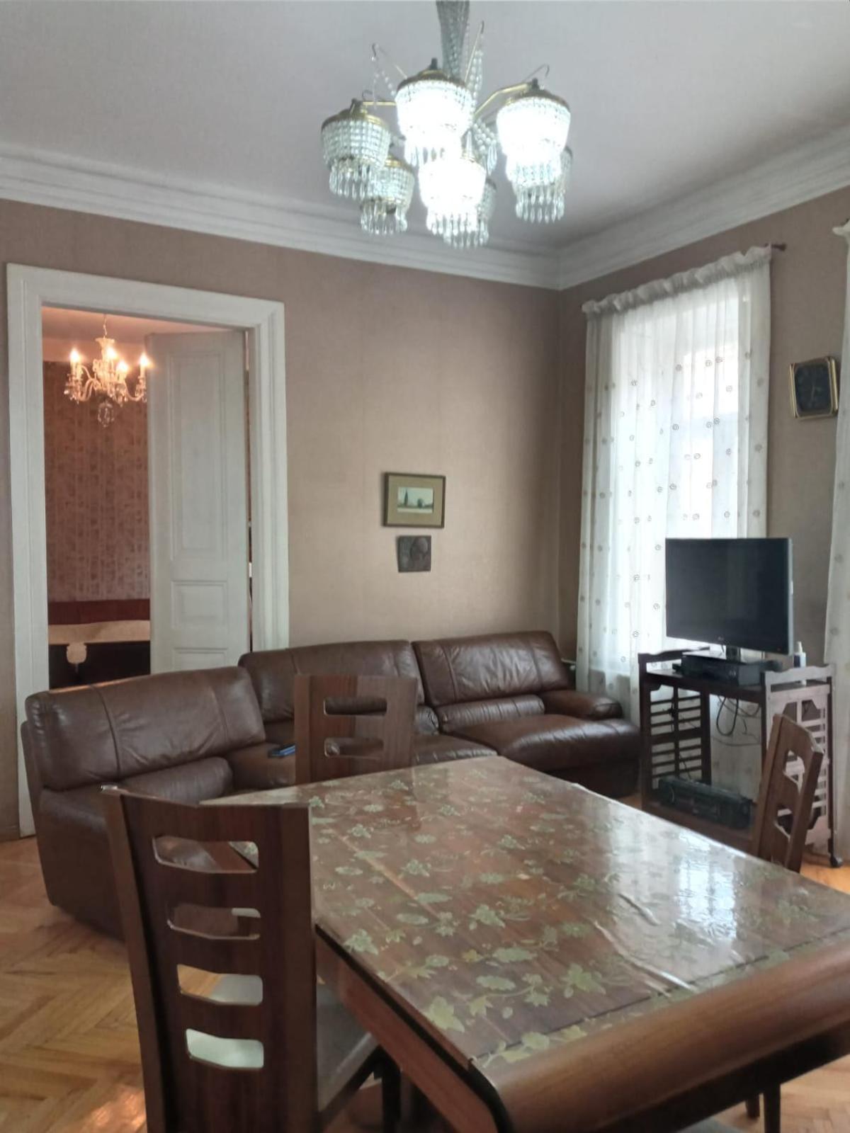 Apartment Down Town Group Tbilisi ภายนอก รูปภาพ