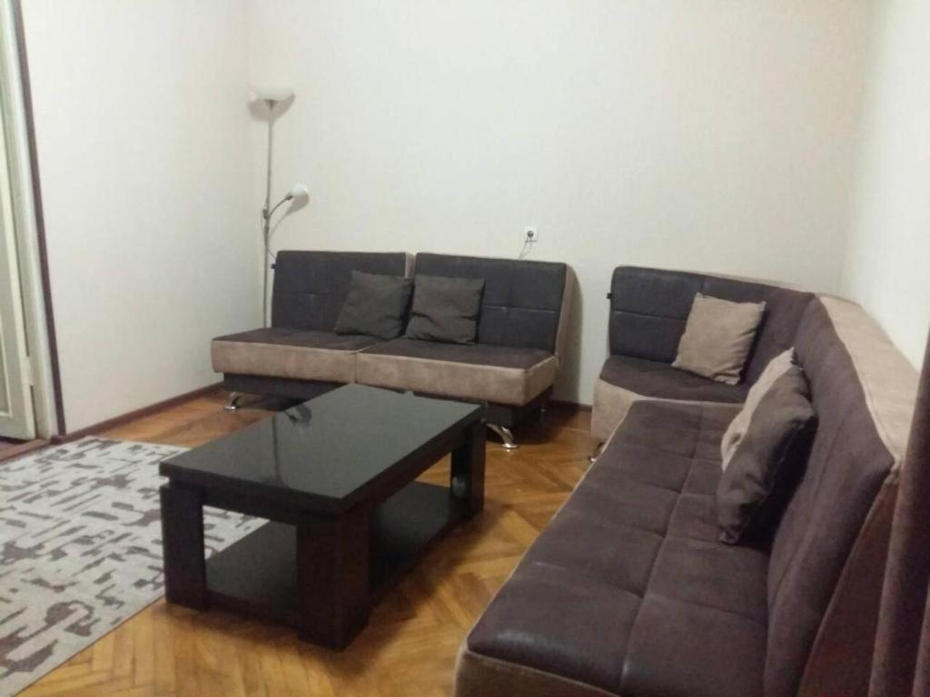 Apartment Down Town Group Tbilisi ภายนอก รูปภาพ