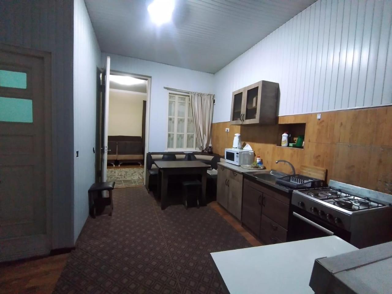 Apartment Down Town Group Tbilisi ภายนอก รูปภาพ