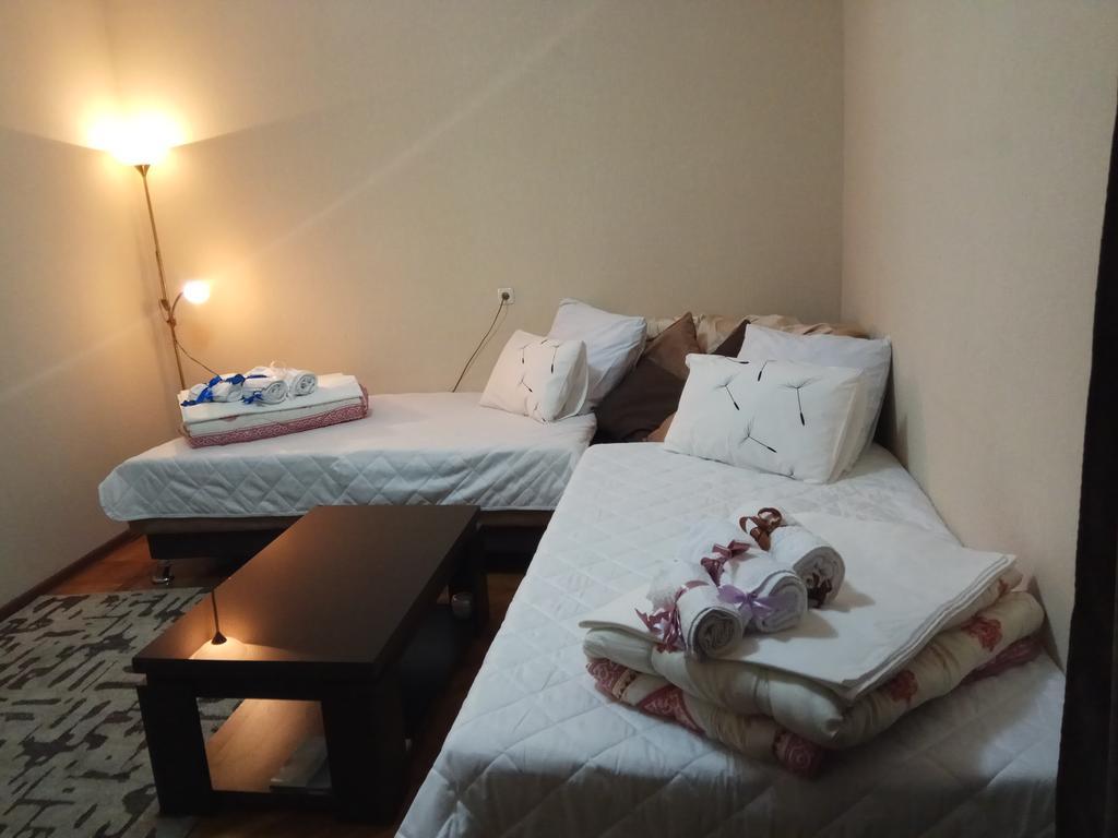 Apartment Down Town Group Tbilisi ภายนอก รูปภาพ